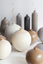 Charger l'image dans la galerie, Workshop tournage avancé- formes fermées avec Kim Lê - 13/14/15 mars 2026