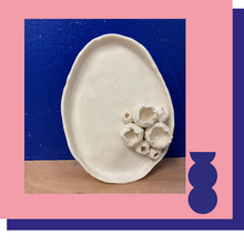 Charger l&#39;image dans la galerie, Atelier initiation modelage  porcelaine -  lundi 4 décembre 18H30
